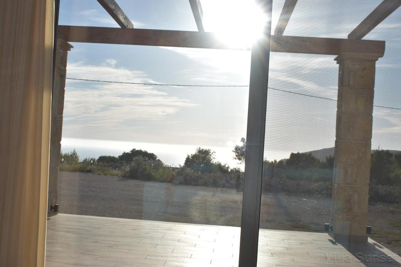 Villa Tramonto Keri Eksteriør billede